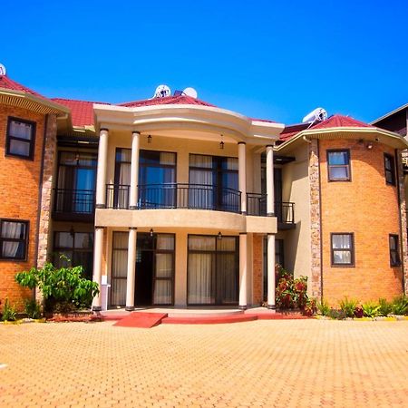 Quality Inn Hotel Kigali Bagian luar foto