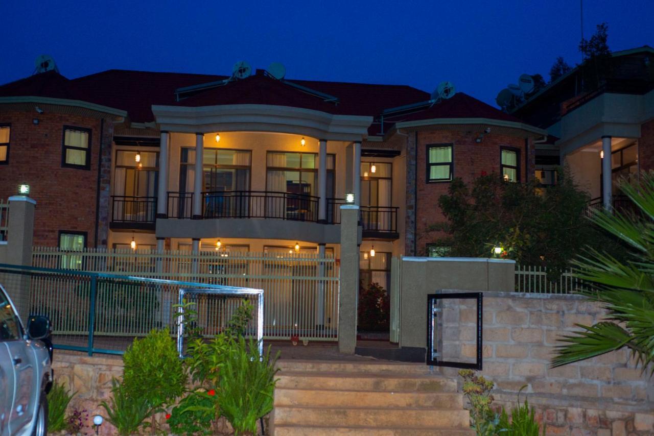 Quality Inn Hotel Kigali Bagian luar foto