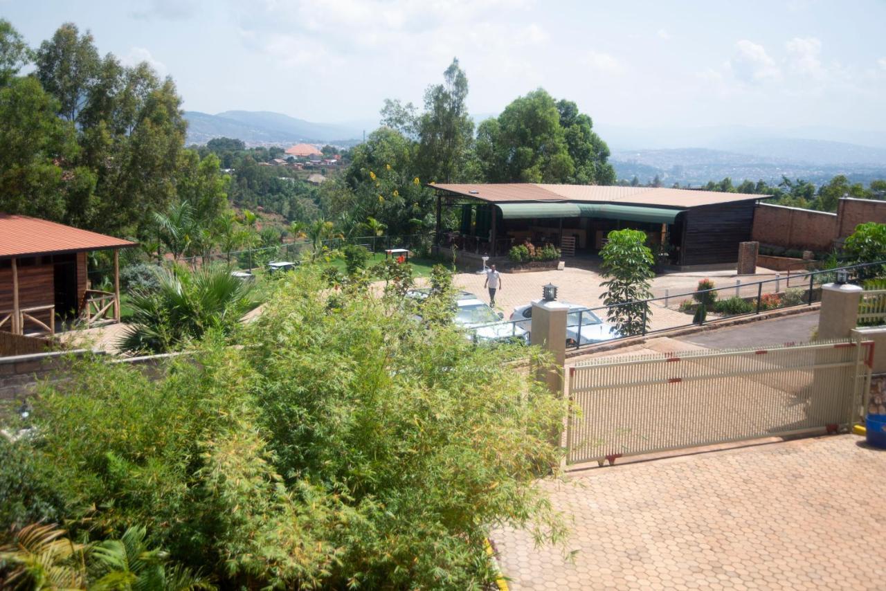 Quality Inn Hotel Kigali Bagian luar foto