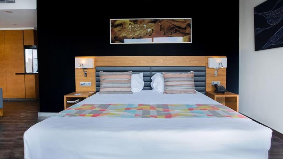Quality Inn Hotel Kigali Bagian luar foto